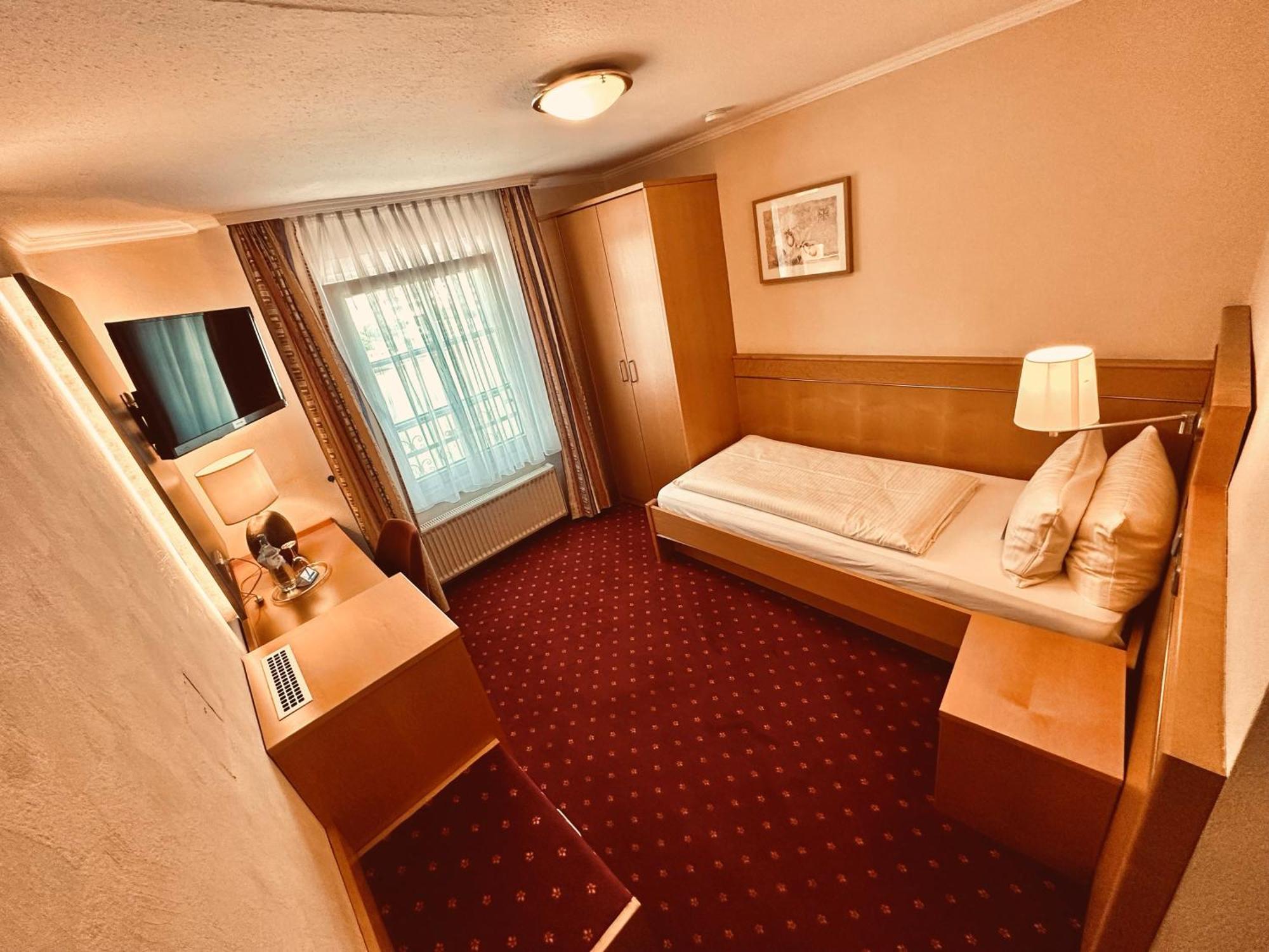 Hotel Weinhof كوتشيم المظهر الخارجي الصورة